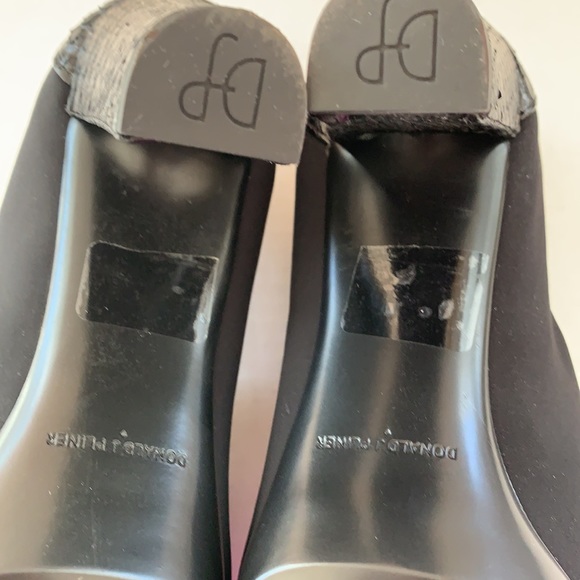 Donald J Pliner Booties/Pumps - Picture 6 of 7